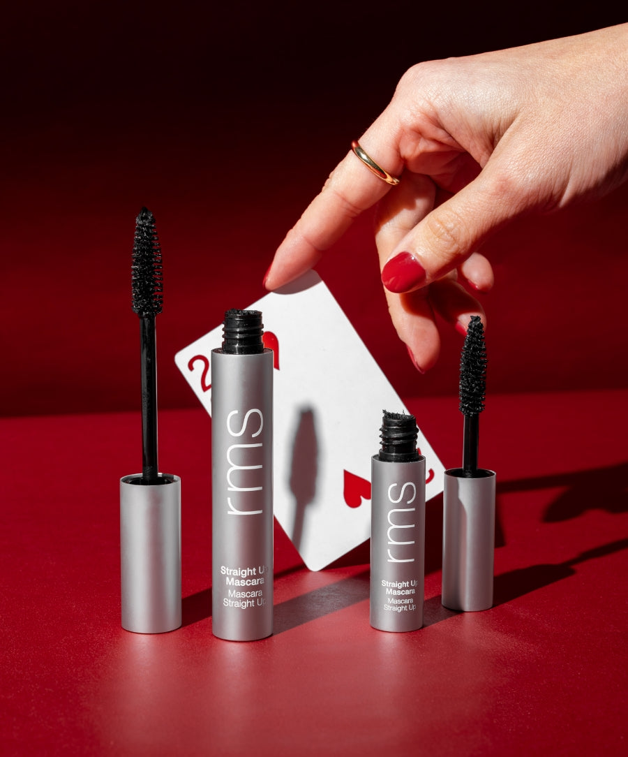 Straight Up™ Volumizing Peptide Mascara - Polished Daily Care