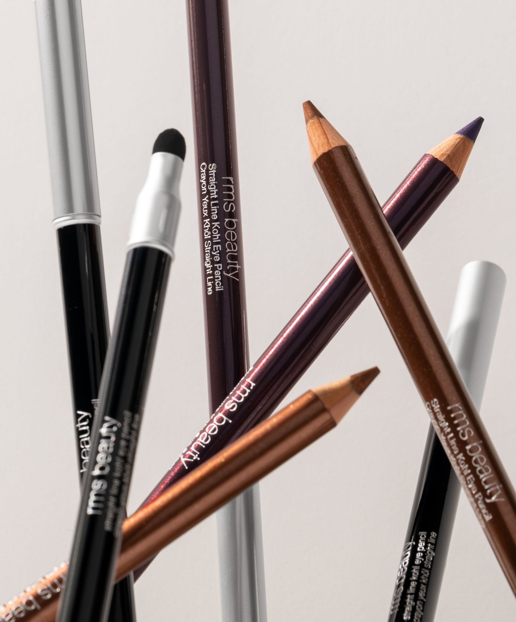 Straight Line Kohl Eye Pencil - Smart Routine Choice