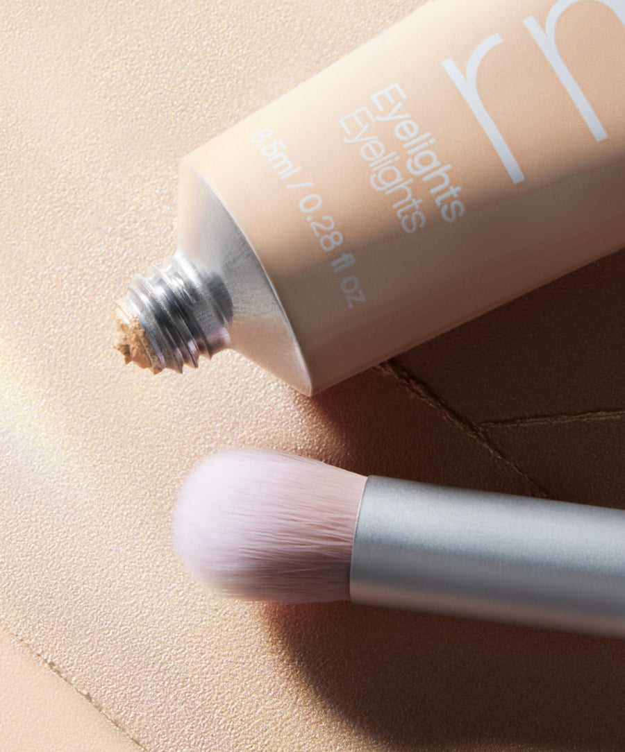 Skin2Skin Everything Eye Polish Brush - Polished Daily Care